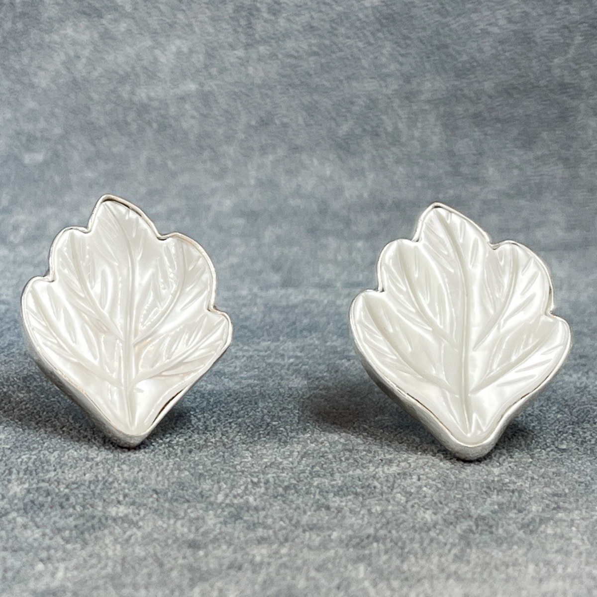 Pearla - Carved Mother of Pearl Leaf Silver Earrings - Stud