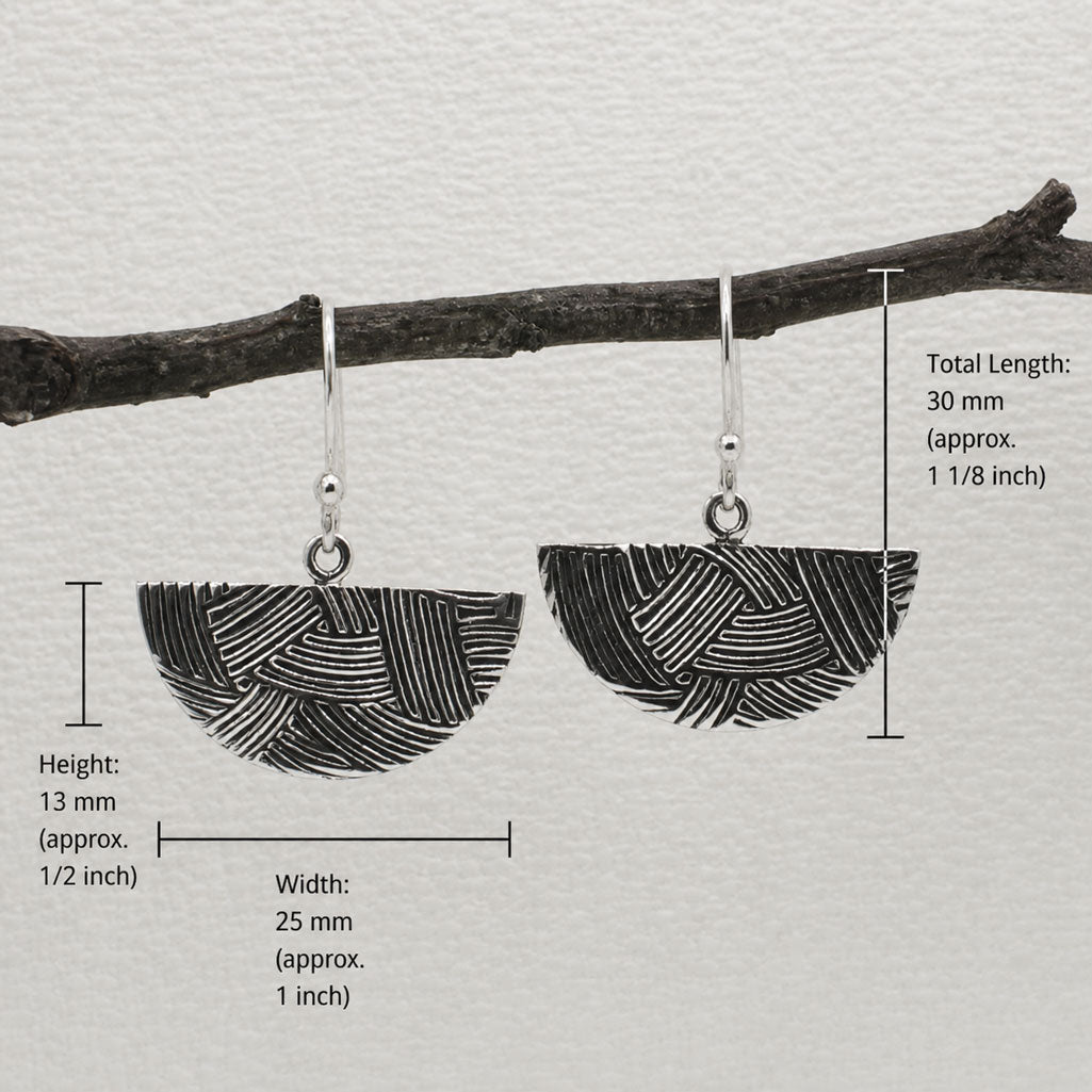 Saha DECO Abanico Oxidised Silver Dangle Earrings