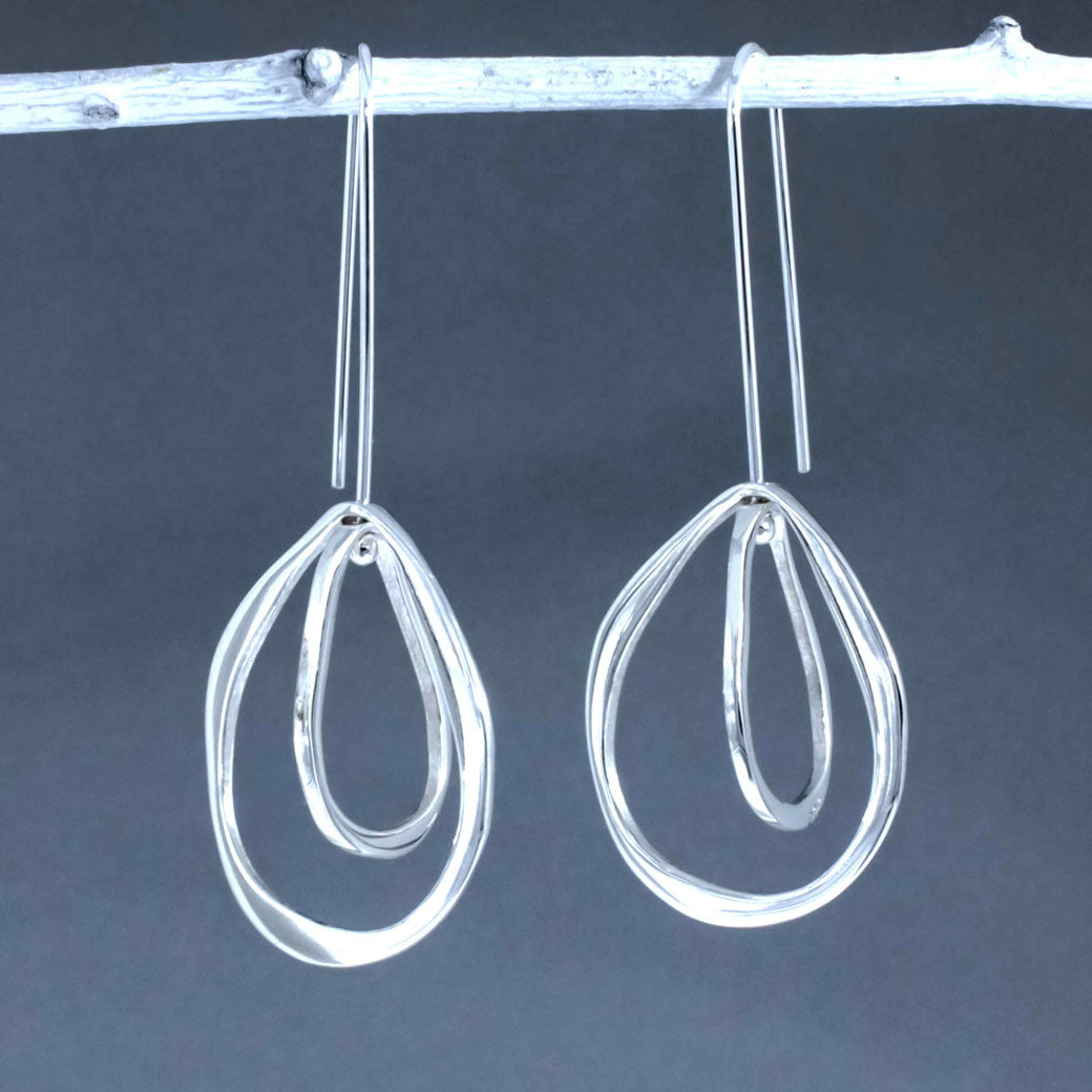 Saha Asymmetric Double Spinning Organic Oval Droplet Silver Dangle Earrings