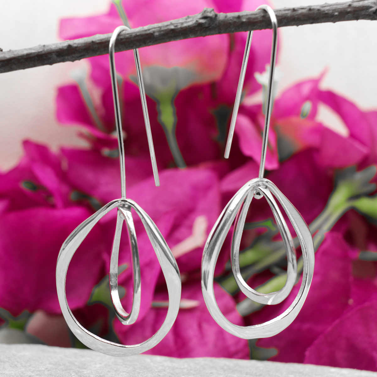 Saha - Double Spinning Asymmetric Oval Droplet Silver Earrings - Dangle