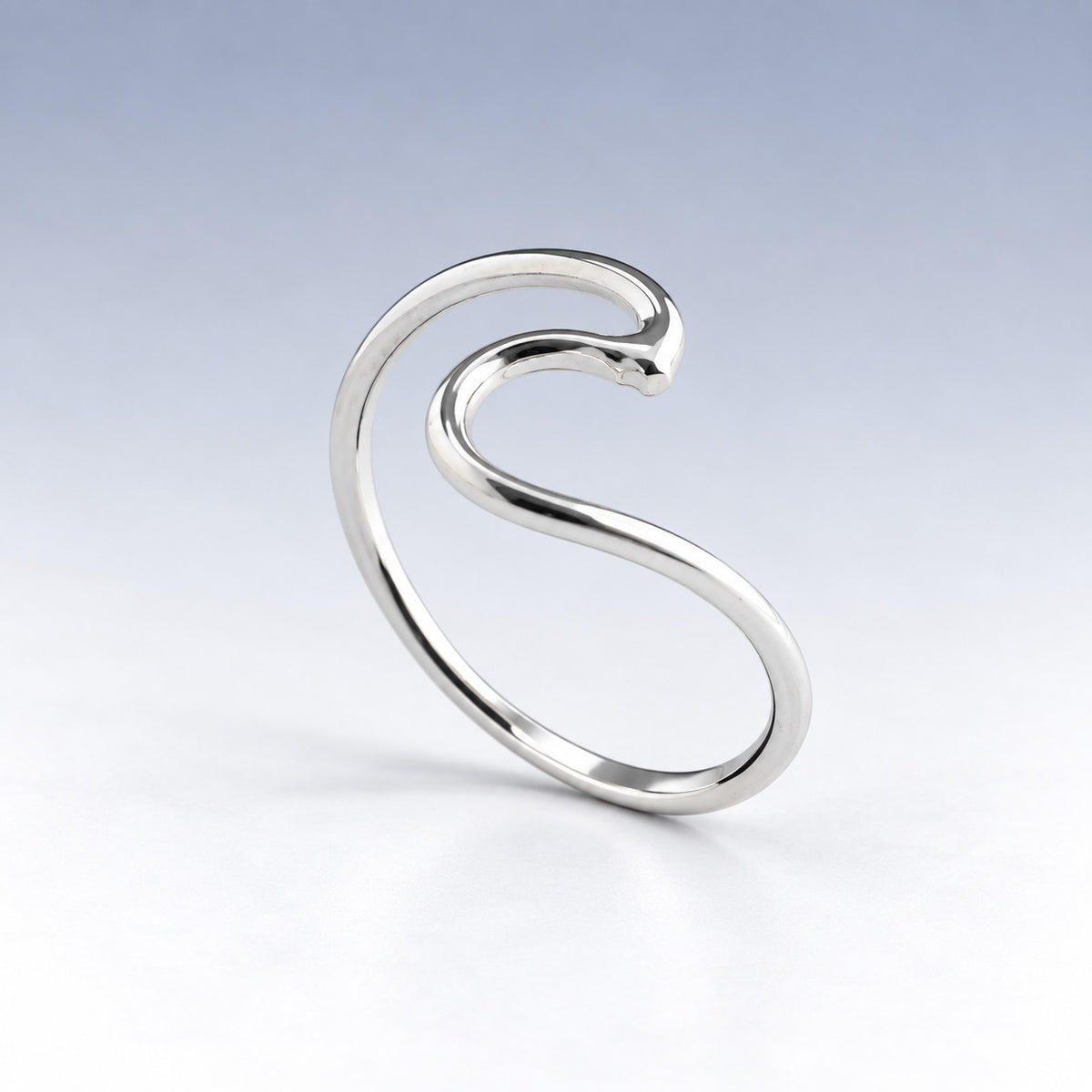Tara Single Ocean Wave Silver Stacking Ring