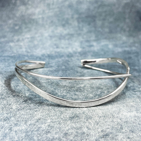 Uisce - Double Wave Cuff Silver Bracelet