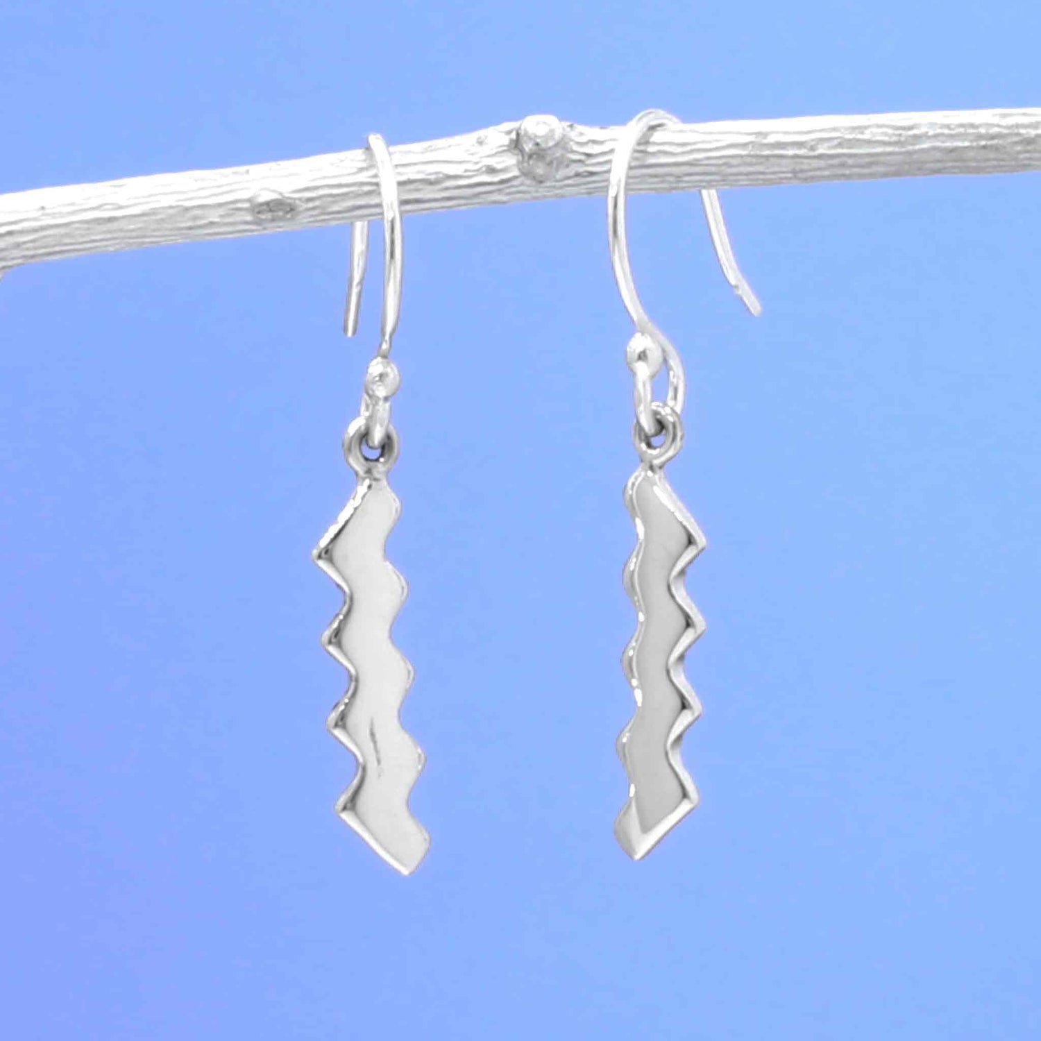 Éire Wild Atlantic Way Emblem Silver Dangle Earrings
