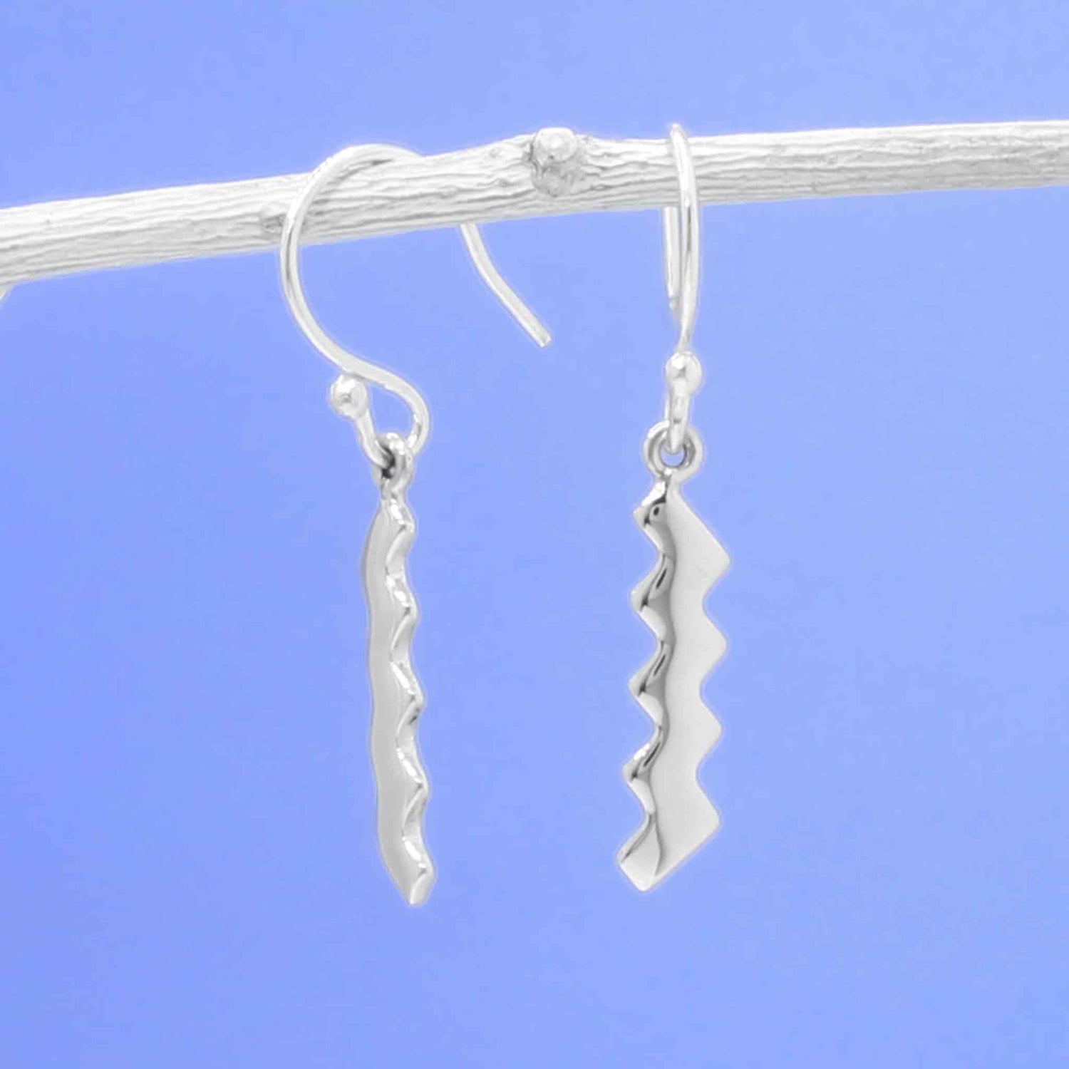 Éire Wild Atlantic Way Emblem Silver Dangle Earrings