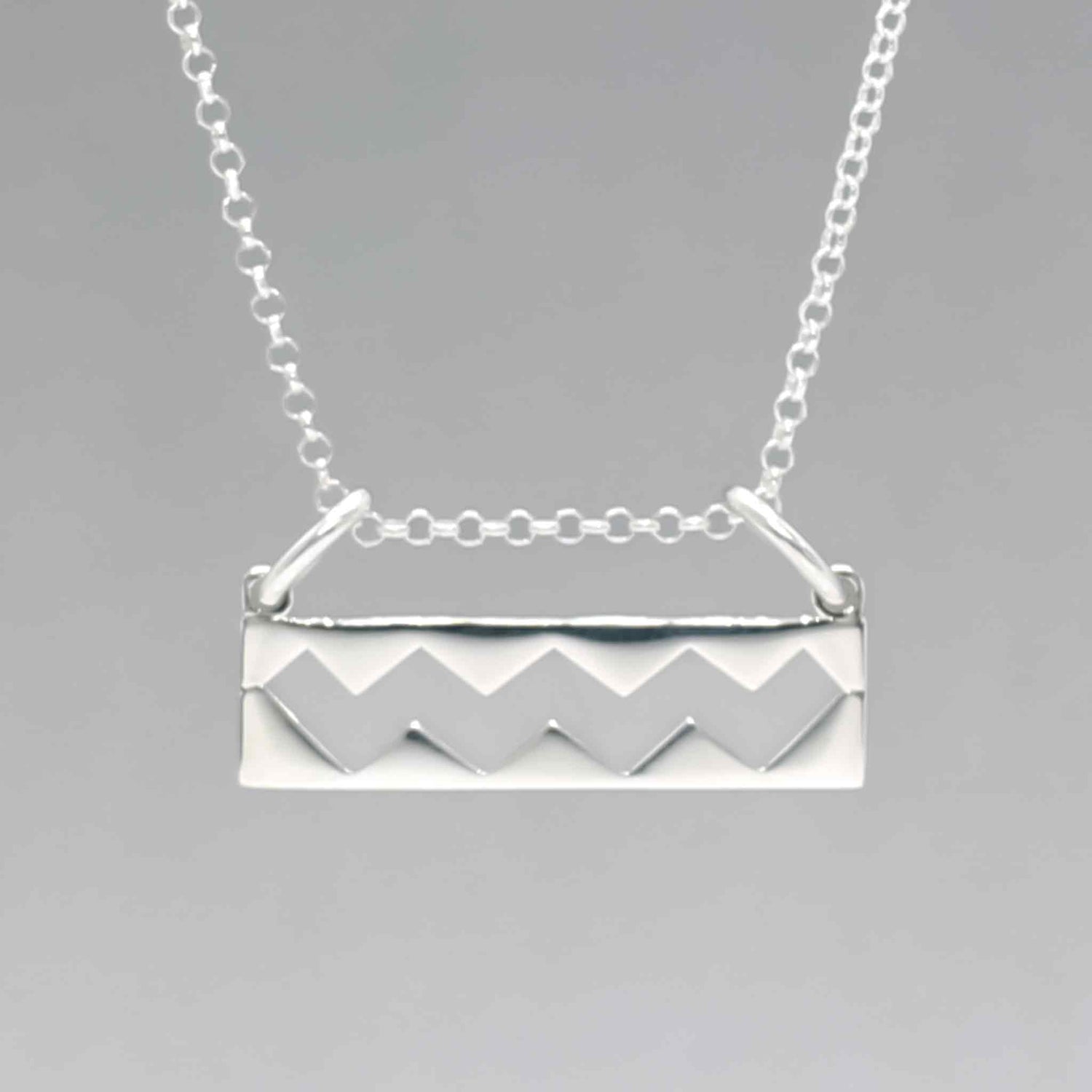 Éire Wild Atlantic Way Silver Emblem Pendant