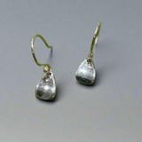 Moíneir - Small Petal Silver Earrings - Dangle