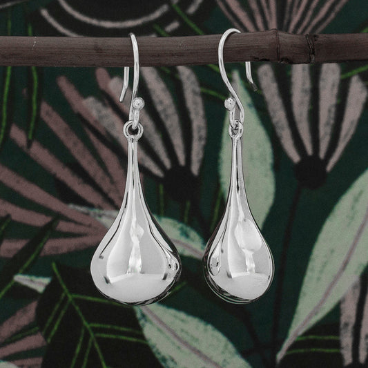 Moineir - Pear Silver Earrings - Dangle Curated and designed by Emilio Sotelo Jewelry for Croi Kinsale Jewellery in Kinsale West Cork Ireland Europe. Find exceptional handmade silver and gold jewellery at affordable prices for birthday gifts and Christmas presents. Handcrafted Silver jewelry. Find the best affordable jewellery