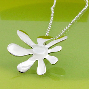 Móinéir Urban Flower Silver Pendant,Ê Shop affordable, high-quality jewellery in Kinsale, West Cork, Ireland designed by