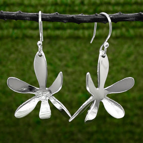 Móinéir Elia Flower Silver Dangle Earrings,Ê Shop affordable, high-quality jewellery in Kinsale, West Cork, Ireland designed by