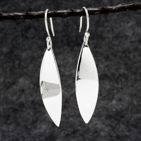 Móinéir Margarita Petal Silver Dangle Earrings,Ê Shop affordable, high-quality jewellery in Kinsale, West Cork, Ireland designed by